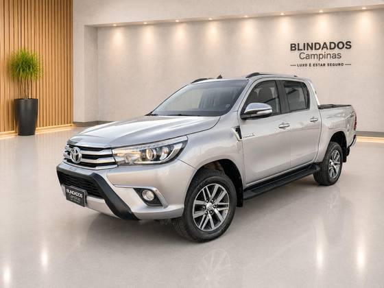 TOYOTA HILUX 2.8 SRX 4X4 CD 16V DIESEL 4P AUTOMÁTICO TOYOTA HILUX 2.8 SRX 4X4 CD 16V DIESEL 4P AUTOMÁTICO